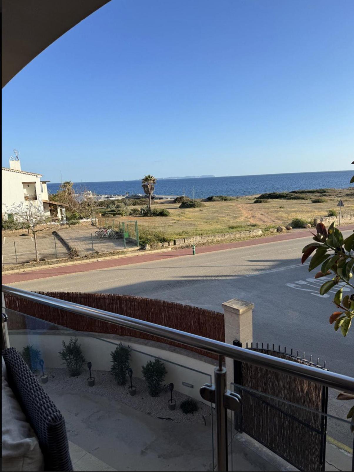 Mallorca Finca Haus Mit Pool Direkt Am Meer Es Trenc, Bootstour Moeglich Sa Ràpita Exterior foto